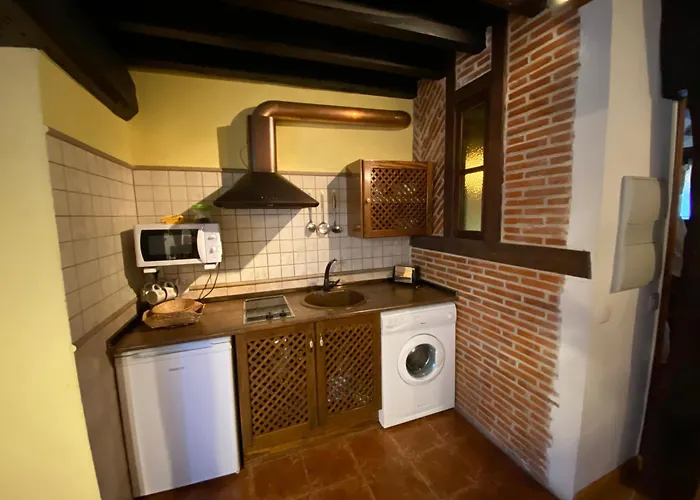 Rurales La Antigua Fonda * Candelario